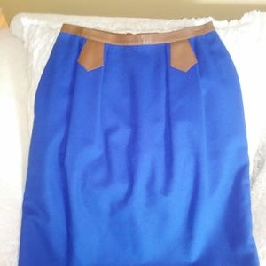 Hermes Navy Blue 100% Wool Skirt, 100% Silk Lining